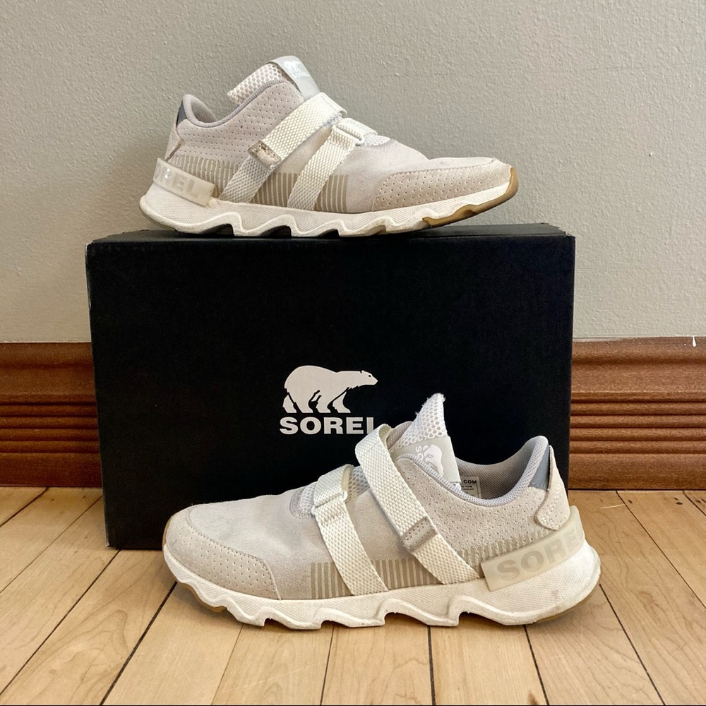 Sorel Kinetic Lite Strap Sneaker (with box)